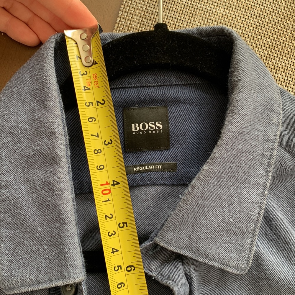Hugo Boss Button Up - Picture 6 of 8